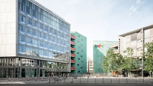 Photo of the main entrance to the Bundesdruckerei Group