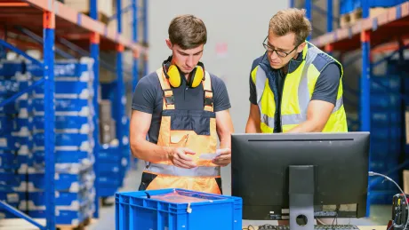 Hier geht es zur Ausbildung zur Fachkraft für Lagerlogistik