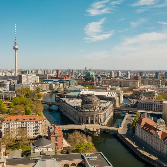 Berlin Fernsehturm top view