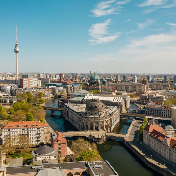 Berlin Fernsehturm Ansicht von oben